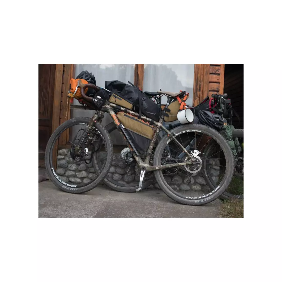 BLACKBURN hand bicycle pump outpost hv anyvalve 90psi black BBN-7064108