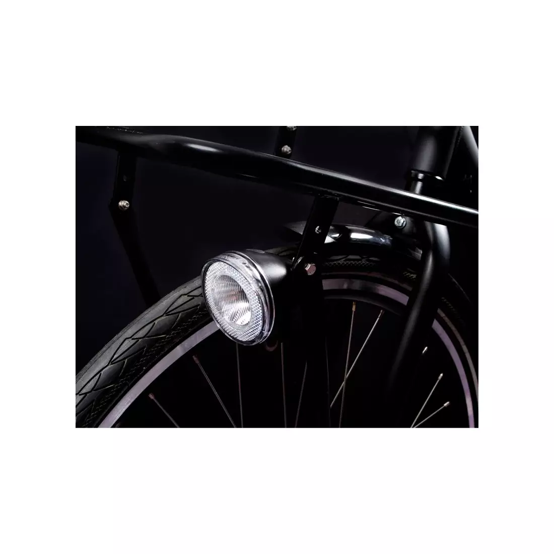 Bicycle front light SPANNINGA SWINGO XB 10 lux/ 50 lumens for dynamo black SNG-H070027