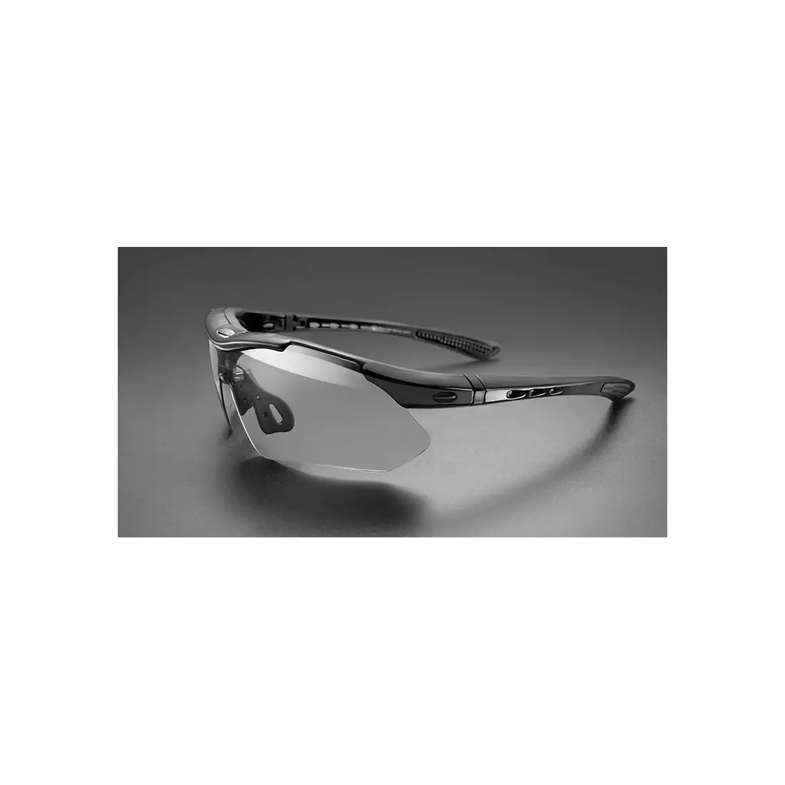 Rockbros sports glasses with photochrome + correction insert black 10143