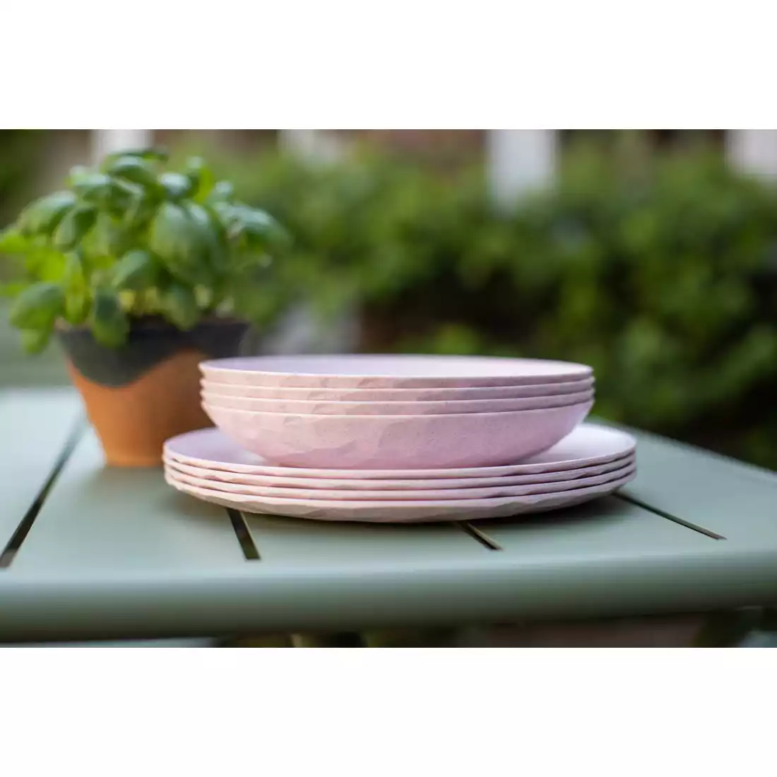 Koziol Club L plate, organic pink | MikeSPORT