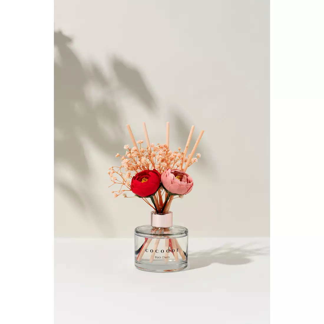 COCODOR aroma diffuser with sticks and flowers flower camellia, white musk 200 ml