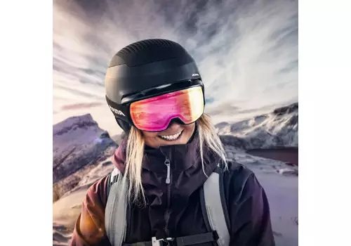 Ski helmets and snowboard helmets - are there any differences?